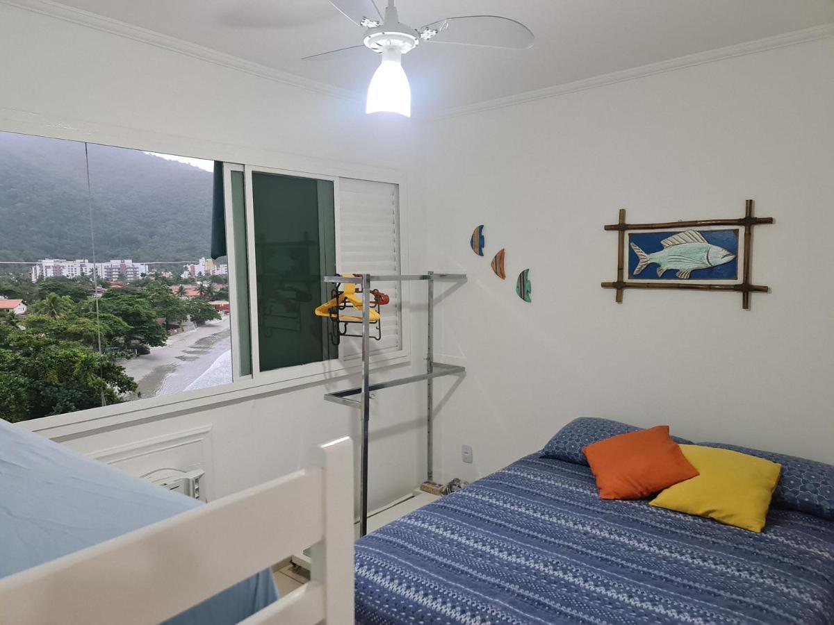 Pe Na Areia - Toninhas - 5 Pessoas Apartamento *